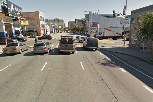 Bike lane on the right on Folsom St. Image courtesy of Google Maps.