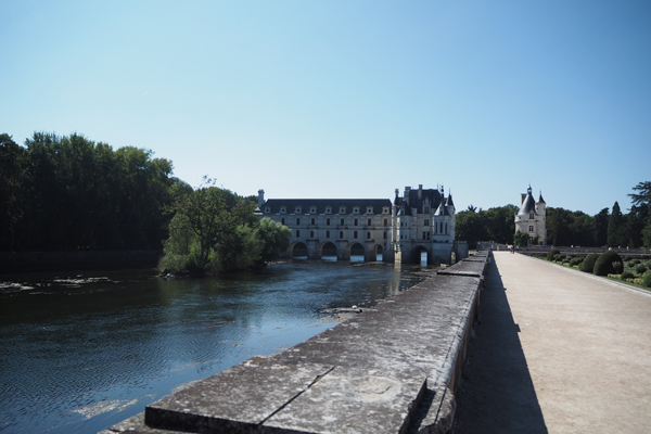 A view of Chateau de Chenonceau from Catherine's Garden.