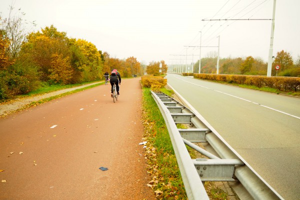 This Arnhem's cycle track is as wide as BRT road.  You can have 4 riding abreast.