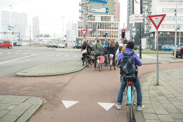 A protected intersection in Rotterdam. Note curb island at left side of photo.